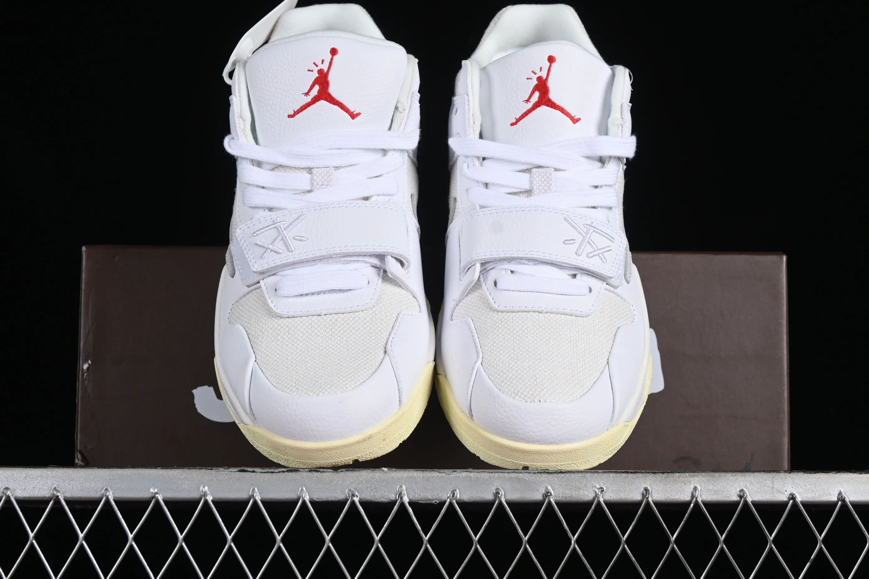 All categories Air Jordan Jordan series basketball shoes Air Jordan 1 Low F version Travis Scott x Jordan Cut The Check AJ1 Joe 1 hook and loop fashion basketball shoes FZ8117-003